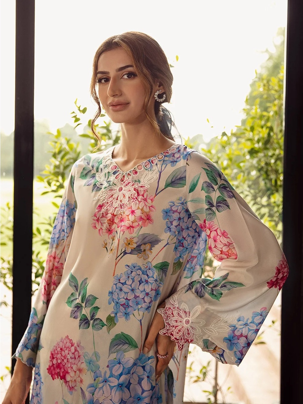 Cream Floral Lace-Trim Women’s Tunic Top with Pink & Blue Hydrangeas